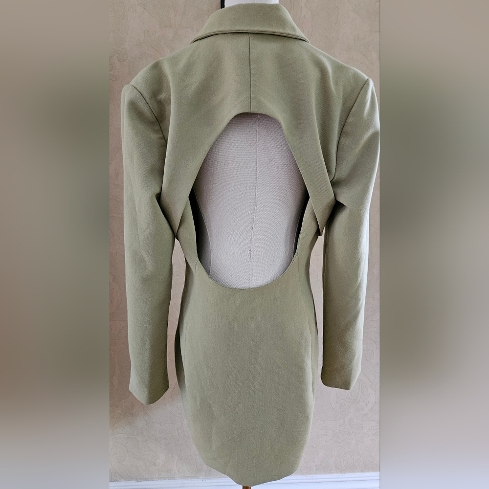 4th & Reckless *GREEN* Blazer Coat Dress Open Back-Size Medium - Picture 6 of 7